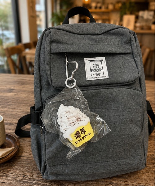 NOLITA LABORATORY(ノリータラボラトリー)の「【 NOLITA / ノリータ 】アイスクリーム スクイーズ バッグチャーム / キーホルダー / フードモチーフ おもしろ雑貨(チャーム・レディース・ピンク/ブラック/ホワイト・FREE)」の5枚目の写真