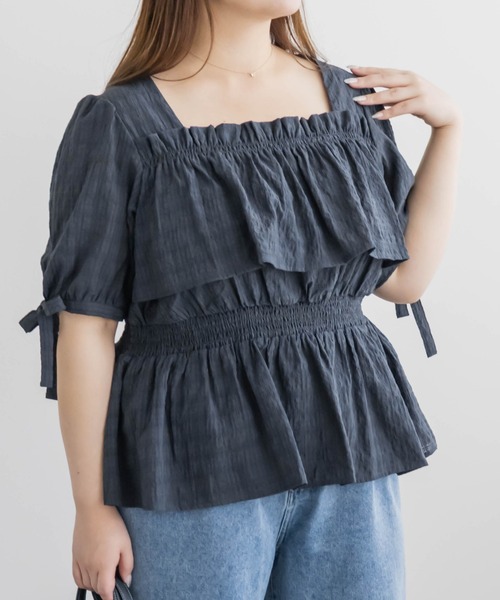 CLETTE(クレット)の「CLETTEオリジナル袖リボンチェックペプラムブラウス(シャツ/ブラウス・レディース・アイボリー/グリーン/チャコールグレー・4L/3L/LL)」の2枚目の写真