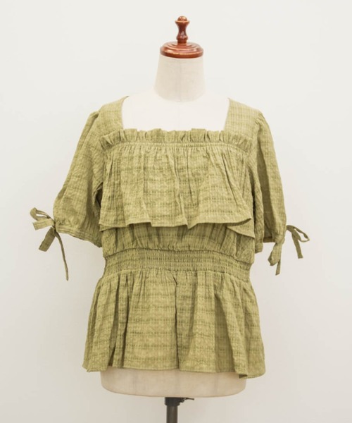 CLETTE(クレット)の「CLETTEオリジナル袖リボンチェックペプラムブラウス(シャツ/ブラウス・レディース・アイボリー/グリーン/チャコールグレー・4L/3L/LL)」の5枚目の写真