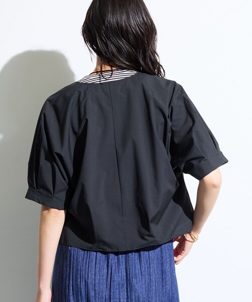 INDIVI（インディヴィ）の「【撥水／UVカット】タックデザインブラウス（シャツ/ブラウス・レディース・ダークブラウン/ブラック・05/13/15 /38/34/19）」の12枚目の写真