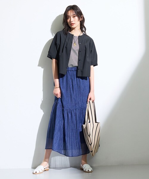 INDIVI（インディヴィ）の「【撥水／UVカット】タックデザインブラウス（シャツ/ブラウス・レディース・ダークブラウン/ブラック・05/13/15 /38/34/19）」の14枚目の写真