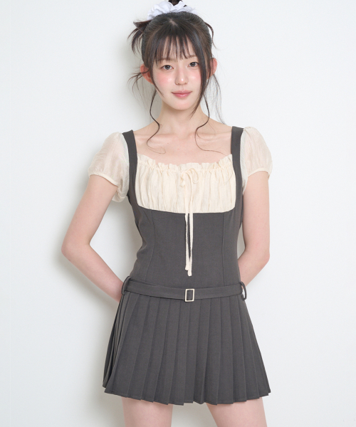 ILLIGO(イリゴ)の「プレピリボンプリーツ半袖ワンピースチャコール(ワンピース・レディース・その他・SMALL/MEDIUM)」の3枚目の写真