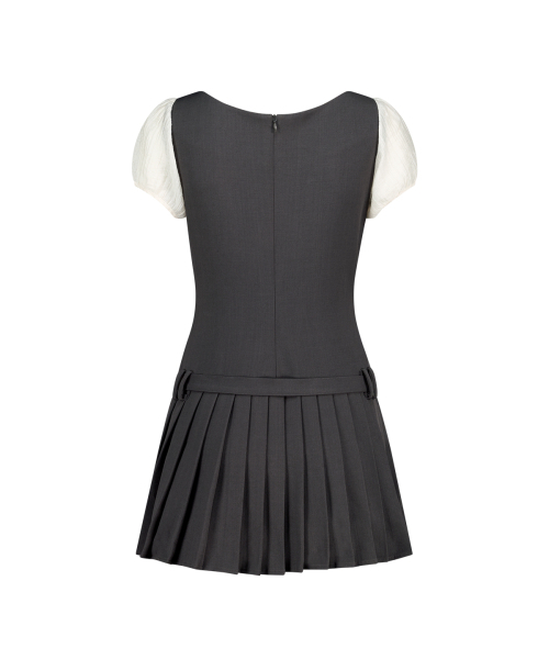ILLIGO(イリゴ)の「プレピリボンプリーツ半袖ワンピースチャコール(ワンピース・レディース・その他・SMALL/MEDIUM)」の7枚目の写真
