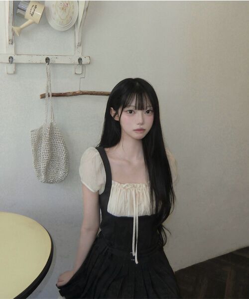 ILLIGO(イリゴ)の「プレピリボンプリーツ半袖ワンピースチャコール(ワンピース・レディース・その他・SMALL/MEDIUM)」の8枚目の写真