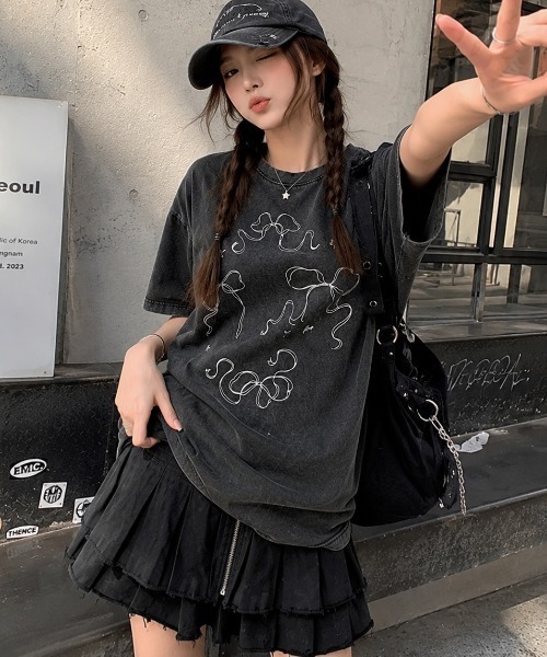 AVYL(アヴィル)の「ピグメントリボン刺繍アソートプリント半袖Tシャツ(Tシャツ/カットソー・レディース・ブラック・M)」の12枚目の写真