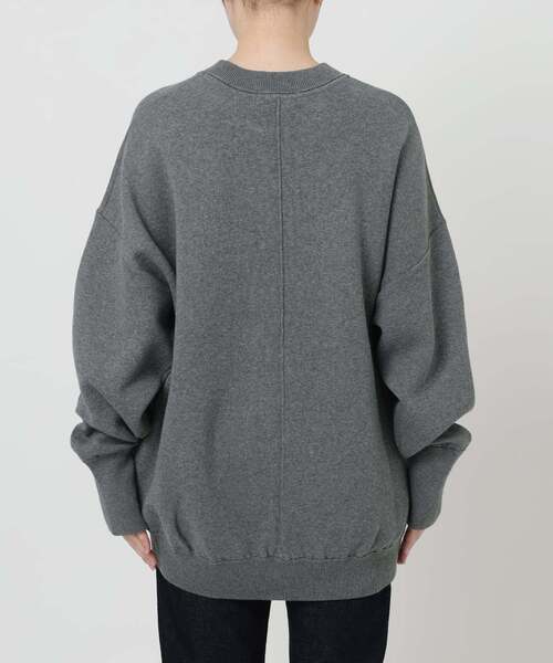SLOBE IENA(スローブイエナ)の「《WEB限定/追加》オーバーサイズ スウェットライクニット(ニット/セーター・レディース・ピンク系その他/ボルドー/アイボリー/チャコールグレー/ベージュ/ブラック/ブルー・FREE)」の8枚目の写真