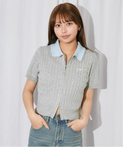 GORGE(ゴージ)の「《配色ポロ襟》ニット・セーター/プレッピー/春夏秋/全3色(ニット/セーター・レディース・オフホワイト/ネイビー/杢グレー・F)」の2枚目の写真