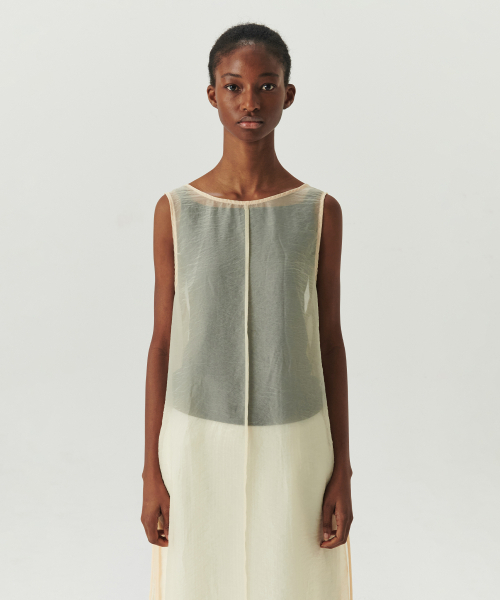 LEVAR(レバー)の「Sheer Layered Maxi Dress - Butter Cream(ワンピース・レディース・ライトイエロー・FREE)」の2枚目の写真