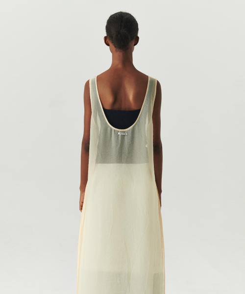 LEVAR(レバー)の「Sheer Layered Maxi Dress - Butter Cream(ワンピース・レディース・ライトイエロー・FREE)」の3枚目の写真