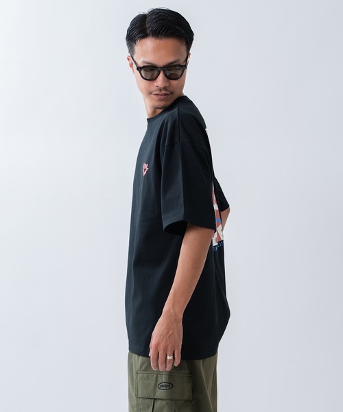PONY(ポニー)の「【PONY】別注 プリント 半袖Tシャツ(Tシャツ/カットソー・メンズ・ブラック/ホワイト/ホワイト系/アイボリー/アイボリー系2/アイボリー系/ライトグレー系1/ブラック系2/ブラック系1/ブラック系/ホワイト系2/ホワイト系1・SMALL/MEDIUM/X-LARGE/LARGE)」の15枚目の写真