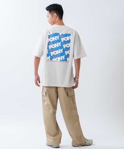 PONY(ポニー)の「【PONY】別注 プリント 半袖Tシャツ(Tシャツ/カットソー・メンズ・ブラック/ホワイト/ホワイト系/アイボリー/アイボリー系2/アイボリー系/ライトグレー系1/ブラック系2/ブラック系1/ブラック系/ホワイト系2/ホワイト系1・SMALL/MEDIUM/X-LARGE/LARGE)」の16枚目の写真