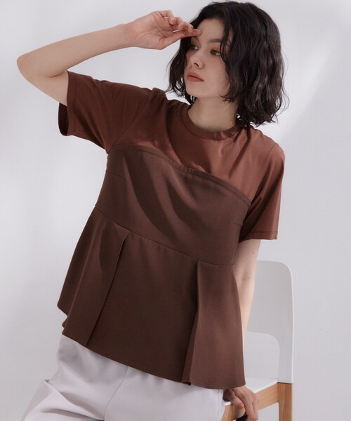OPAQUE.CLIP(オペークドットクリップ)の「ビスチェドッキングカットソー【洗濯機OK】(Tシャツ/カットソー・レディース・ナチュラル/ブラウン系その他/ブラック・40/38/42)」の2枚目の写真
