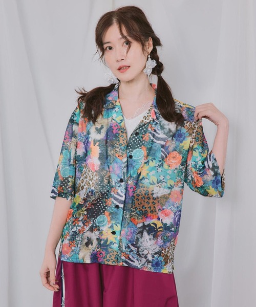 ScoLar(スカラー)の「ScoLar(スカラー) ポスターコラージュ柄or花ネコ柄シャツ(シャツ/ブラウス・レディース・ブラック/アイボリー・MEDIUM)」の2枚目の写真