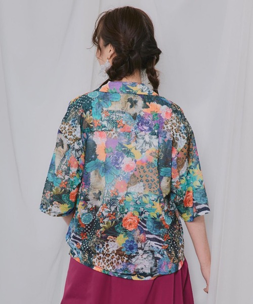 ScoLar(スカラー)の「ScoLar(スカラー) ポスターコラージュ柄or花ネコ柄シャツ(シャツ/ブラウス・レディース・ブラック/アイボリー・MEDIUM)」の13枚目の写真
