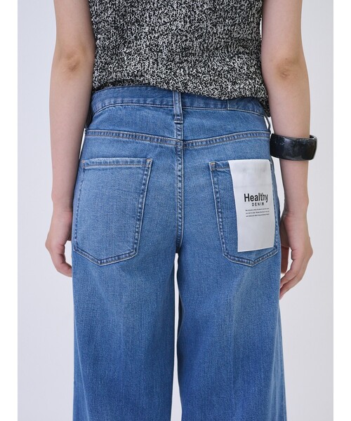 Healthy denim（ヘルシーデニム）の「【Healthy DENIM/ヘルシーデニム】 Wild Ginger Midrise / ワイルドジンジャーミッドライズ　フレアデニムパンツ（デニムパンツ・レディース・ブルー・34/36/32）」の2枚目の写真