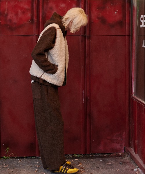 GREEN BUTTER(グリーンバター)の「TEDDY WOOL PANTS(スウェットパンツ・レディース・ブルー/ブラウン/ベージュ・FREE)」の4枚目の写真