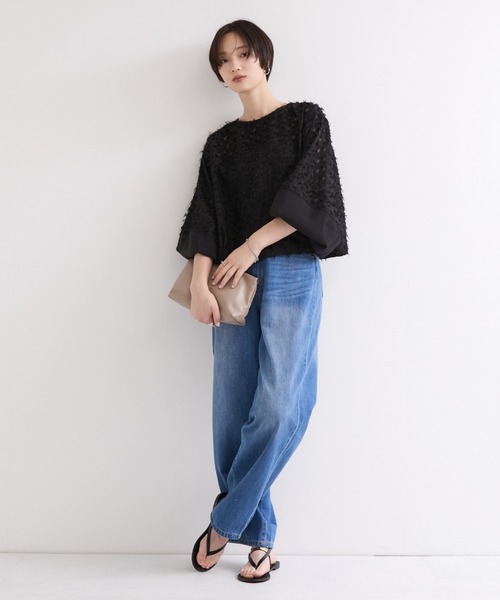 le cercle ADAM ET ROPE'(ルセルクルアダムエロペ)の「袖切り替えジャガードブラウス(シャツ/ブラウス・レディース・オフホワイト/パープル/ブラック・FREE)」の4枚目の写真