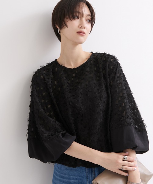 le cercle ADAM ET ROPE'(ルセルクルアダムエロペ)の「袖切り替えジャガードブラウス(シャツ/ブラウス・レディース・オフホワイト/パープル/ブラック・FREE)」の10枚目の写真