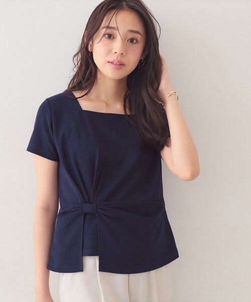 index(インデックス)の「【接触冷感/UVケア】スクエアネックリボントップス《洗濯機OK》(Tシャツ/カットソー・レディース・ネイビー系5/サックスブルー系5/ベージュ系その他2/オフホワイト・36/38/40/42)」の8枚目の写真