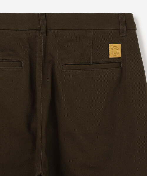ORCIVAL(オーシバル)の「ORCIVAL | コットンドライツイル ワイドカーブパンツ MEN(その他パンツ・メンズ・ベージュ/ダークブラウン・4/3/5)」の7枚目の写真