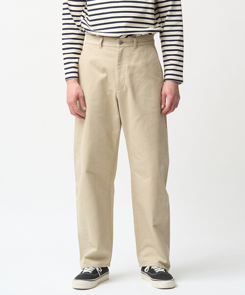 ORCIVAL(オーシバル)の「ORCIVAL | コットンドライツイル ワイドカーブパンツ MEN(その他パンツ・メンズ・ベージュ/ダークブラウン・4/3/5)」の1枚目の写真