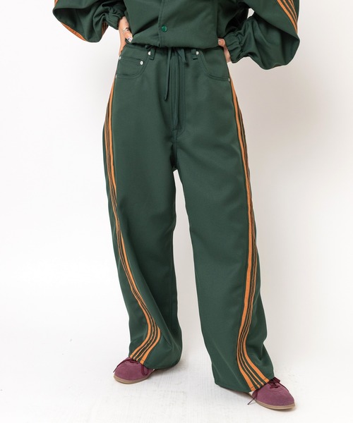 RNA(アールエヌエー)の「R4514 トラック5ポケットパンツ(デニムパンツ・レディース・チャコール/グリーン・MEDIUM)」の3枚目の写真