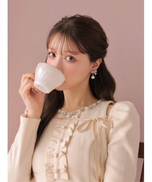 M me eme（エムミーエメ）の「Bijou ribbon ear jewelry(eme10878)（イヤリング・レディース・ゴールド/シルバー・FREE）」の10枚目の写真