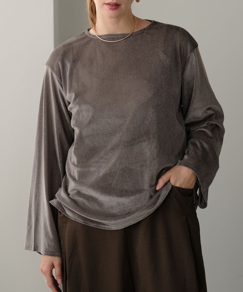 Mia   （ミア）の「シアーベロアゆるトップス（Tシャツ/カットソー・レディース・グレー/ホワイト・FREE）」の12枚目の写真