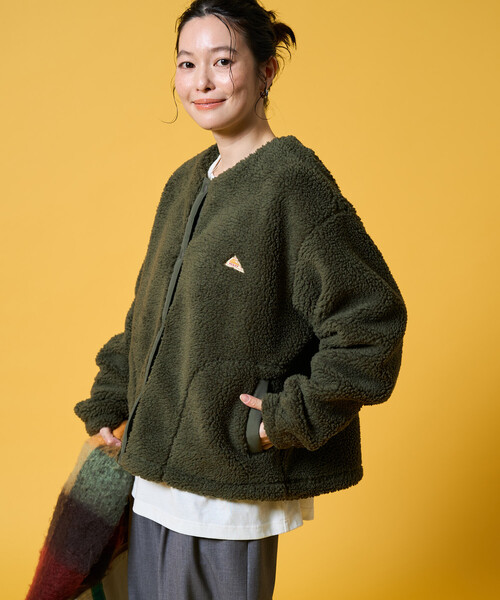 FREAK'S STORE(フリークスストア)の「限定展開 KELTY × FREAK'S STORE/ケルティ 別注 ボア スナップ ボタン カーディガン(その他アウター・レディース・ブラック/ナチュラル/オリーブ・フリ-)」の4枚目の写真