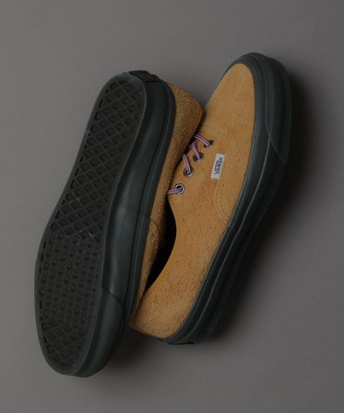 VANS(バンズ)の「VANS / ヴァンズ PREMIUM オーセンティック フィールド(スニーカー・メンズ・ダークグリーン/キャメル・28cm/27cm/26cm)」の5枚目の写真