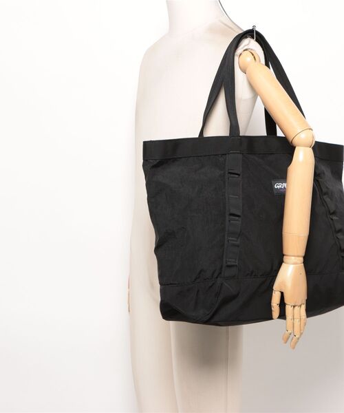 Gramicci(グラミチ)の「GRAMICCI CLIMBING TOTE / グラミチ(トートバッグ・レディース・ブラック・FREE)」の3枚目の写真