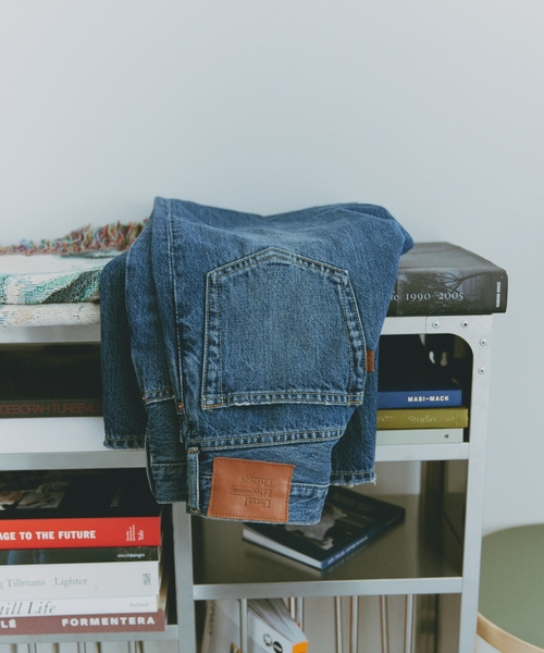 OUTDOOR PRODUCTS(アウトドアプロダクツ)の「Cozue Ninomiya ex ULT DENIM TRUCKER PANTS(デニムパンツ・レディース・ブルー・34/36/38/40)」の8枚目の写真