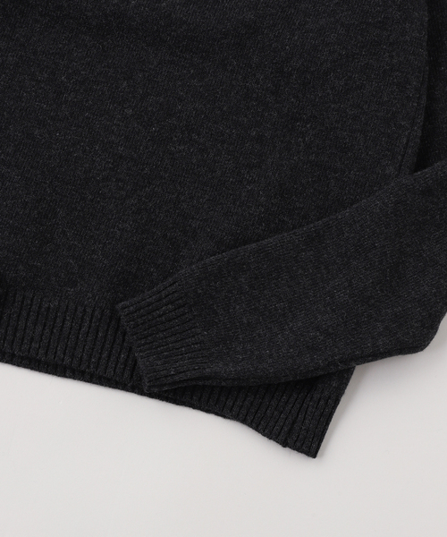 Stockholm Surfboard Club(ストックホルムサーフボードクラブ)の「STOCKHOLM SURFBOARD CLUB / ストックホルムサーフボードクラブ KNIT SWEAT(ニット/セーター・メンズ・グリーン/ブラック・MEDIUM/SMALL)」の5枚目の写真