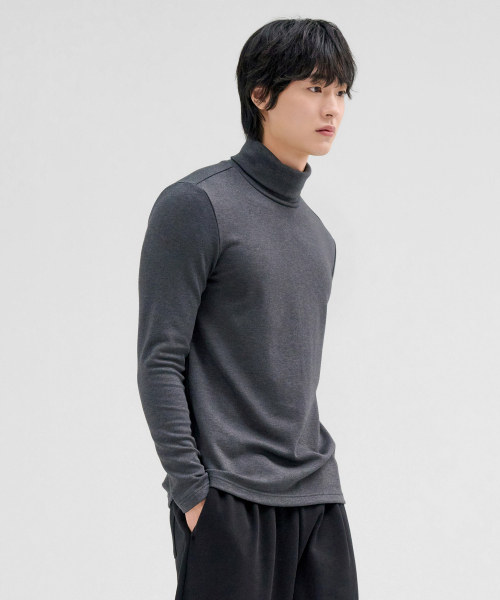 CHASECULT（チェイスカルト）の「ユニセックス エッセンシャル タートルネック 裏起毛長袖Tシャツ-FFZU5102D09（Tシャツ/カットソー・レディース・ダークグレー・90/100/95/105）」の3枚目の写真