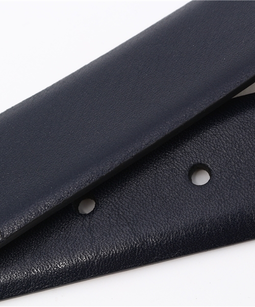 FIGARO Paris（フィガロパリ）の「ARRON カナグデザイン ベルト（ベルト・レディース・ネイビー・80）」の2枚目の写真