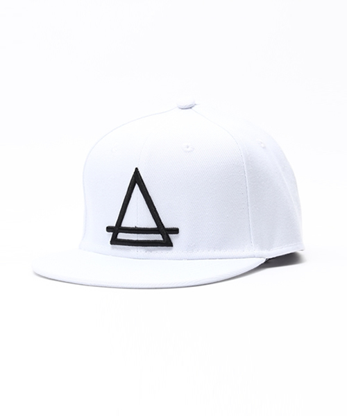 COMECHATTO&CLOSET（カムチャットアンドクロゼット）の「LITTLE ELEVEN PARIS ACAP（キャップ・キッズ・レッド/ブラック/ホワイト・FREE）」の2枚目の写真