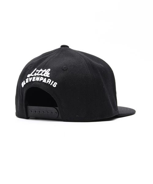 COMECHATTO&CLOSET（カムチャットアンドクロゼット）の「LITTLE ELEVEN PARIS ACAP（キャップ・キッズ・レッド/ブラック/ホワイト・FREE）」の5枚目の写真