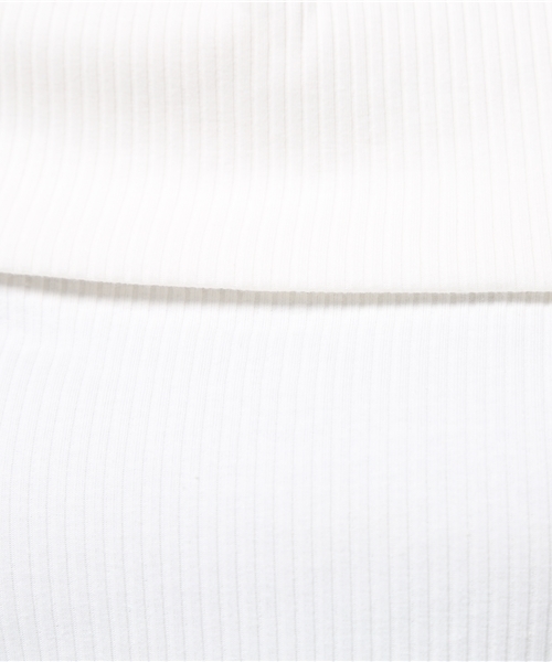 REDYAZEL(レディアゼル)の「カットリブオフショルトップス(Tシャツ/カットソー・レディース・ベージュ/レッド/ブラック/オフホワイト・FREE)」の7枚目の写真