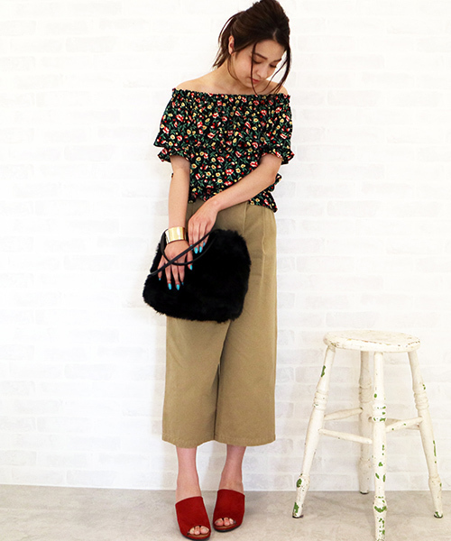 N.（N. Natural Beauty Basic）（エヌエヌナチュラルビューティーベーシック）の「◆フラワーオフショルブラウス（シャツ/ブラウス・レディース・ブラック系その他/ワイン/ベージュ系その他・MEDIUM）」の11枚目の写真