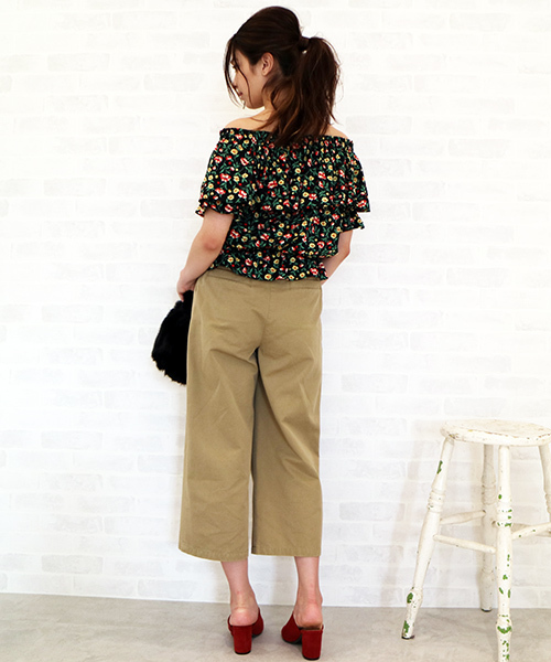 N.（N. Natural Beauty Basic）（エヌエヌナチュラルビューティーベーシック）の「◆フラワーオフショルブラウス（シャツ/ブラウス・レディース・ブラック系その他/ワイン/ベージュ系その他・MEDIUM）」の13枚目の写真