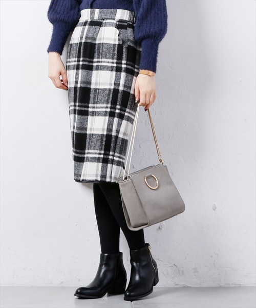 natural couture（ナチュラルクチュール）の「スカラップポケットゆるタイト（スカート・レディース・ブラック/オフホワイト/キャメル/グレー/ブラック系その他/グリーン・FREE）」の4枚目の写真