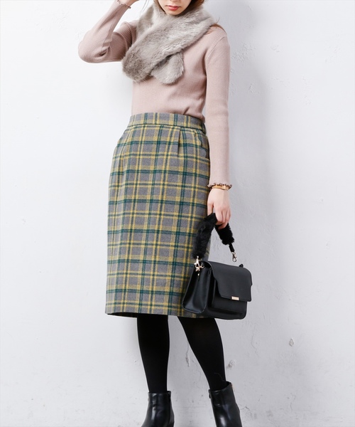 natural couture（ナチュラルクチュール）の「スカラップポケットゆるタイト（スカート・レディース・ブラック/オフホワイト/キャメル/グレー/ブラック系その他/グリーン・FREE）」の5枚目の写真