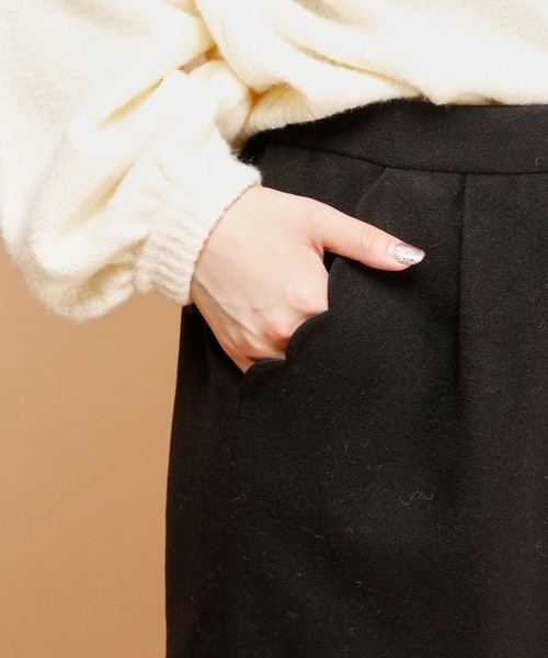 natural couture（ナチュラルクチュール）の「スカラップポケットゆるタイト（スカート・レディース・ブラック/オフホワイト/キャメル/グレー/ブラック系その他/グリーン・FREE）」の11枚目の写真