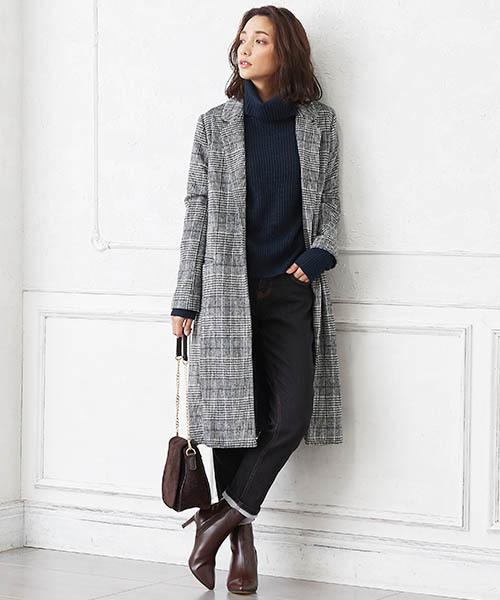 Pierrot（ピエロ）の「ウールタッチロング チェスターコート（ダウンジャケット/コート・レディース・オフホワイト/ブラック/グレー/キャメル/ラベンダー/チェック/ブルー系その他/ライトベージュ・L/M）」の8枚目の写真