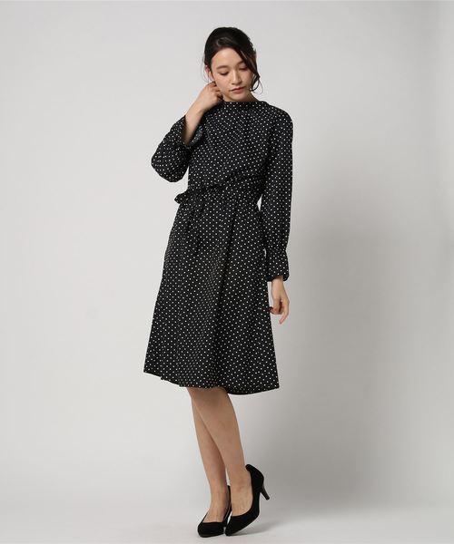 ikka（イッカ）の「ドット2WAYワンピース（ワンピース・レディース・グレー/ブラック・MEDIUM/LARGE）」の4枚目の写真
