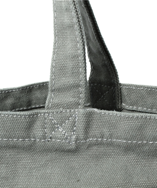 R.NEWBOLD(アールニューボールド)の「OLD&NEW/CANVAS TOTE BAG/135014(トートバッグ・メンズ・オフホワイト/グレー/ブルー・FREE)」の6枚目の写真