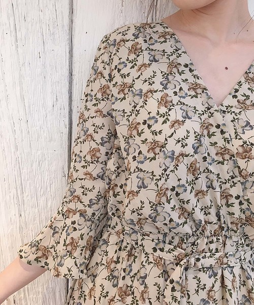 ZOZO限定】ティアード花柄ロングワンピース（ワンピース）｜one