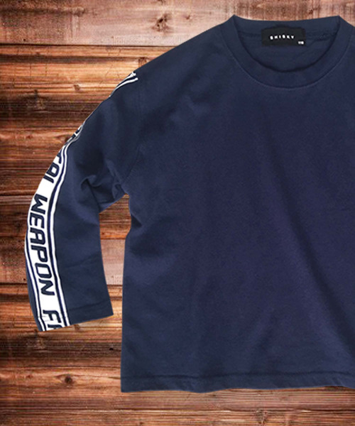 THE CASUAL（カジュアル）の「プリント長袖BIGロンT カットソー キッズ（Tシャツ/カットソー・キッズ・チャコール/レモンイエロー/ブルー系その他/ネイビー/杢グレー/ロイヤルブルー/オフホワイト/レッド/ホワイト系その他2/ホワイト系その他・130cm/160cm/140cm/150cm/120cm/110cm）」の7枚目の写真