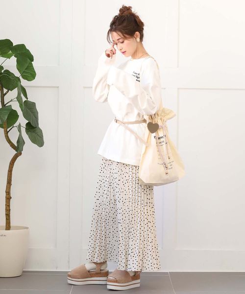 one after another NICE CLAUP（ワンアフターアナザーナイスクラップ）の「ライン入り厚底サンダル（サンダル・レディース・アイボリー/ゴールド/ライトベージュ・SMALL/MEDIUM/LARGE）」の18枚目の写真