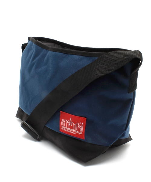 BEAMS（ビームス）の「○Manhattan Portage×BEAMS / 別注 1631BM メッセンジャーバッグ（メッセンジャーバッグ・メンズ・マスタード/ネイビー・ONE SIZE）」の3枚目の写真